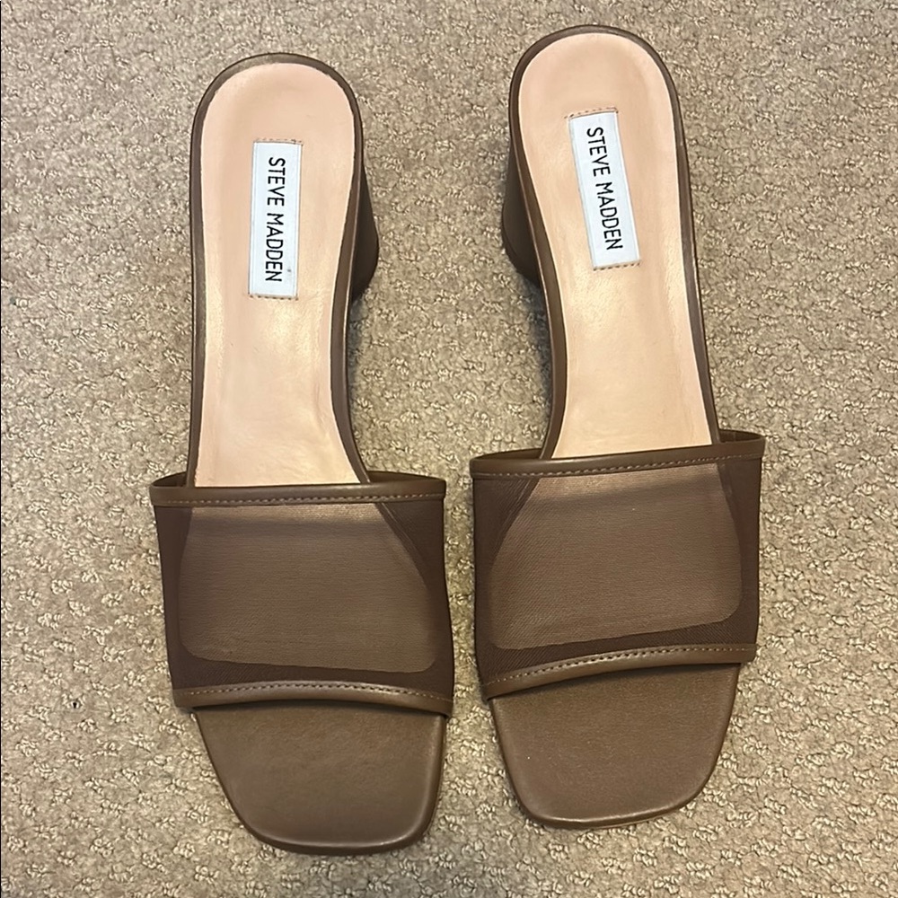 Steve Madden Brown Mules Sleek Minimalist Design